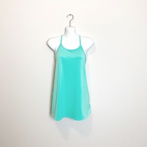 •Old Navy Active Tank•